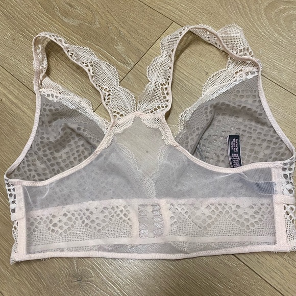 Victoria Secrets bralettes /2 for 1 - Picture 4 of 8